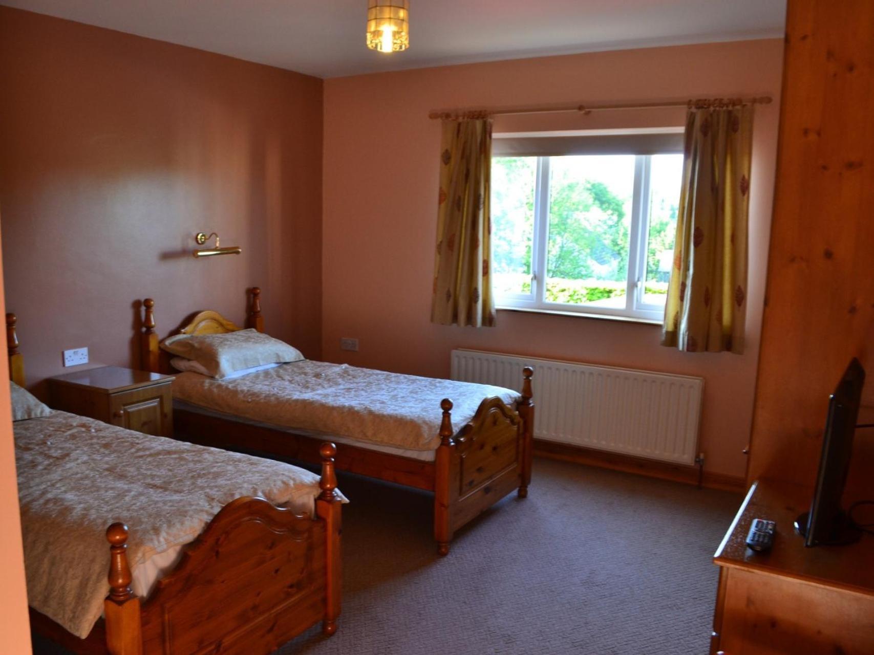 Manorview B&B Cookstown Ruang foto